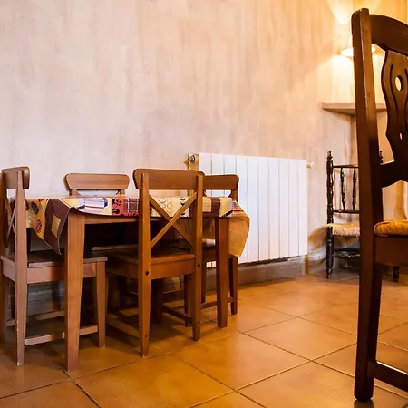 Casa Rural, Cirera